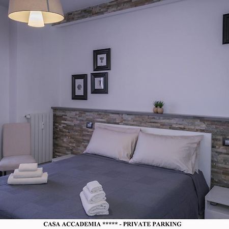 Elegante Casa Accademia ***** - Private Parking Livorno Exterior foto